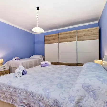 Apartment Ljubica *