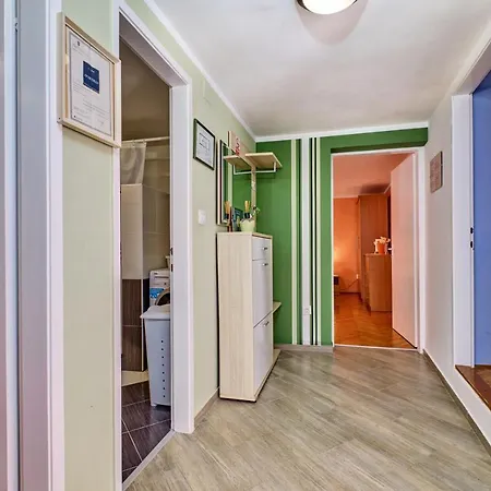 Ljubica Apartment *