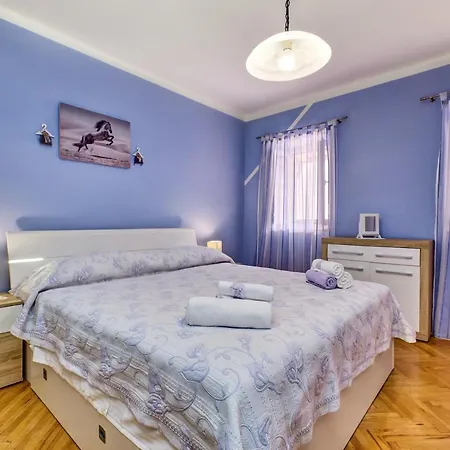 Ljubica Apartment *